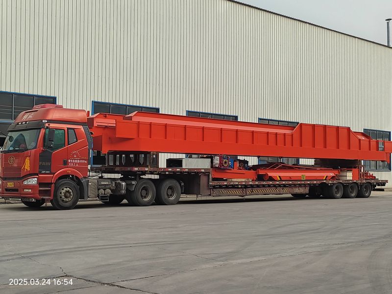 通用橋式起重機(jī) QDXX32/5t—19.5m 電動(dòng)單梁橋式起重機(jī) 2臺(tái) LD10t—16.5m 制作完成，發(fā)往河北石家莊交付客戶使用。