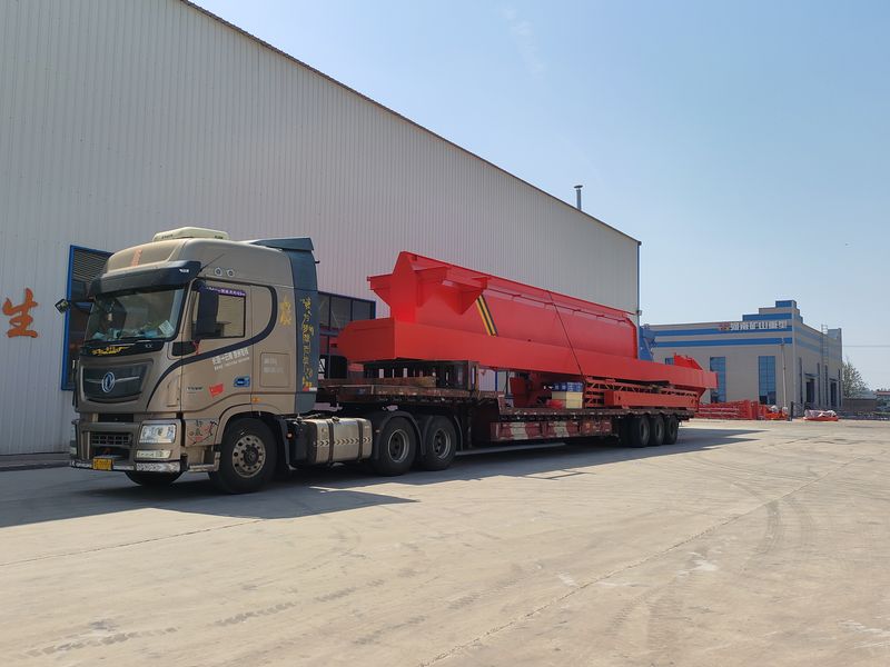 電動葫蘆門式起重機(jī) MHxh16t—32m 制作完成，發(fā)往新疆交付客戶使用。